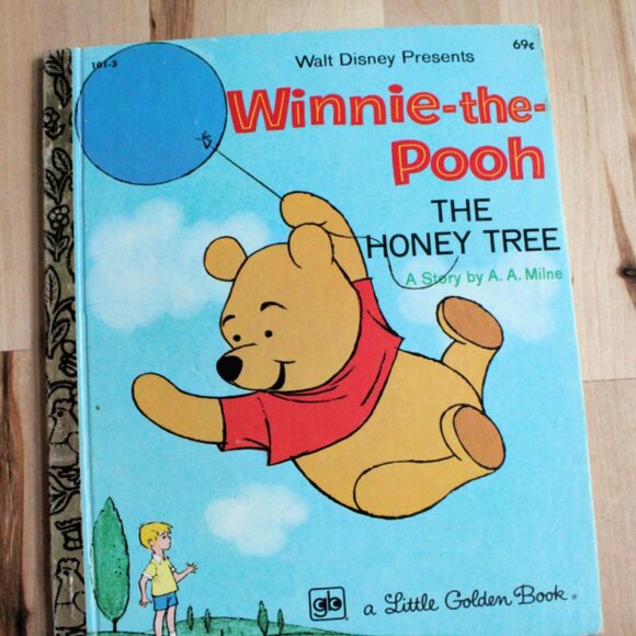 Vintage Winnie The Pooh Hardcover Book- A Little Golden Books - Picture 1 of 2